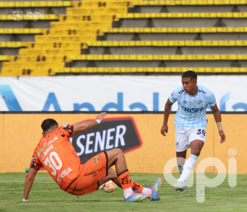 Chatoleí queda lejos de Libertadores