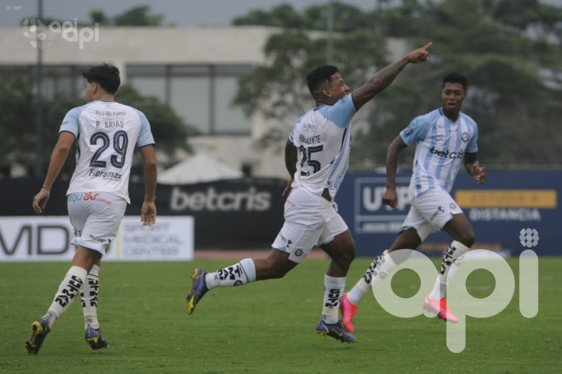 El City pega duro y aniquila a la Chatoleí
