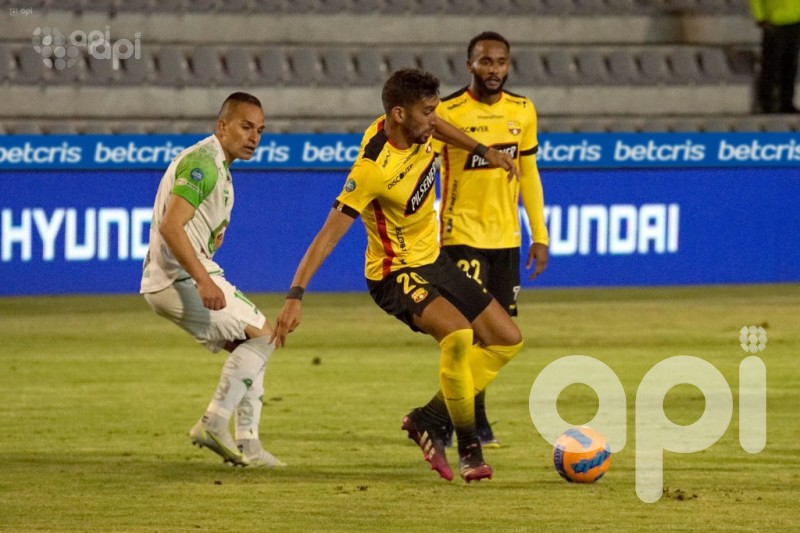 Mushuc Runa y Barcelona igualan 1-1 en Ambato