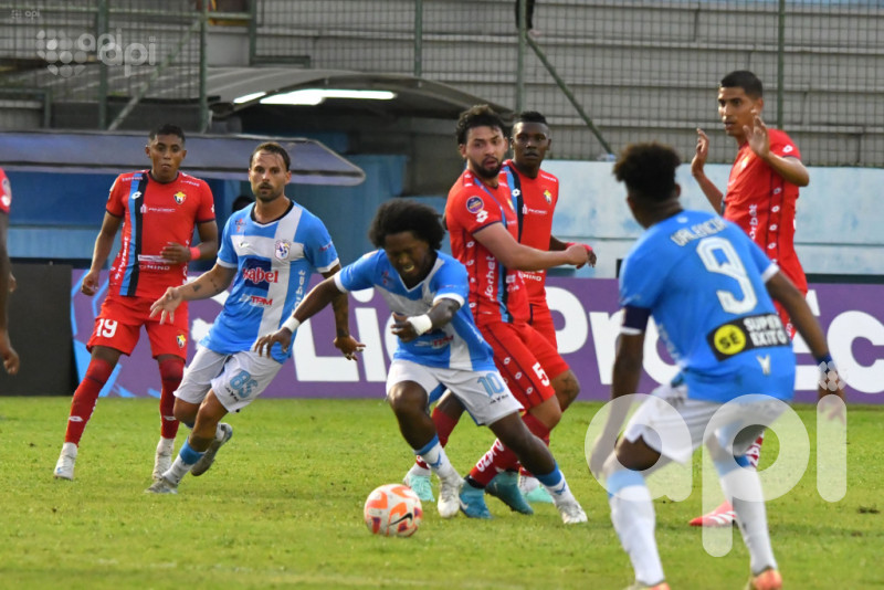 Manta se adjudica 4-3 en partidazo con El Nacional