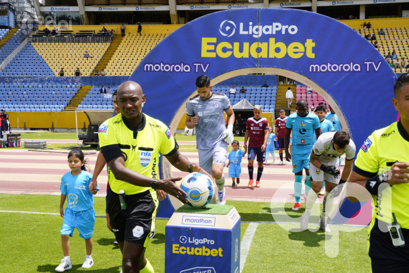 Libertad vence en Quito y sueña con el milagro