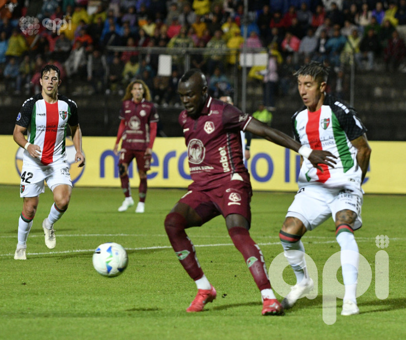 Mushuc Runa se pasea 2-0 sobre Palestino en Chile