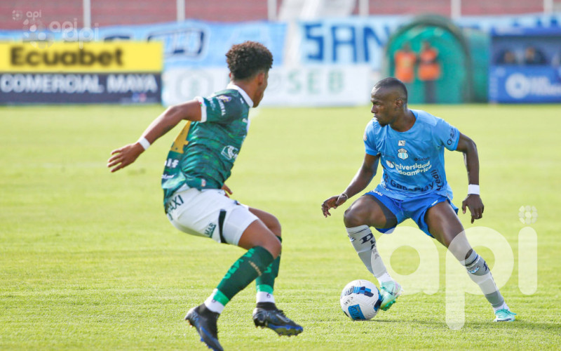 Macará y Orense sellan 0-0 en Ambato