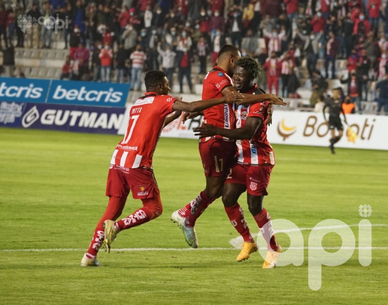 Técnico gana con sustos a 9 de Octubre