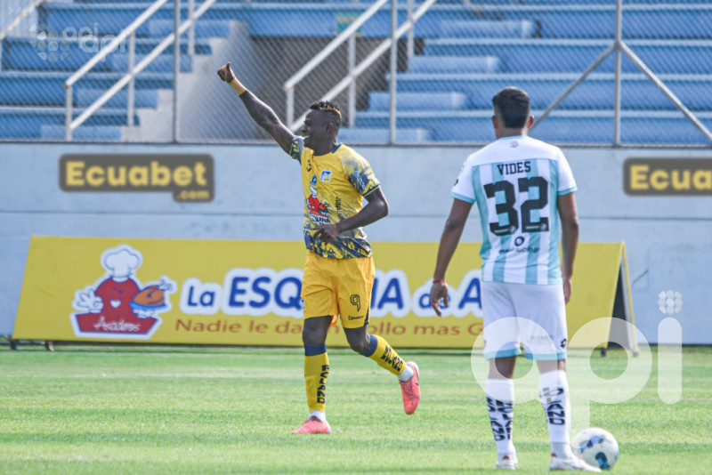 Delfín sepulta 6-4 a Cumbayá  que va a la B