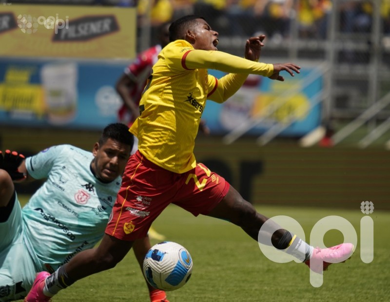 Técnico U. sorprende 4-2 al Aucas en Chillogallo