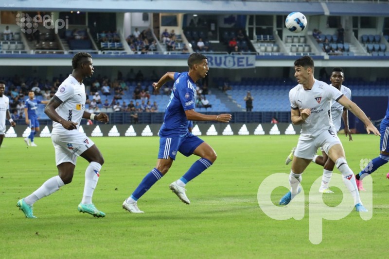 Emelec se deja empatar 1-1 de Liga