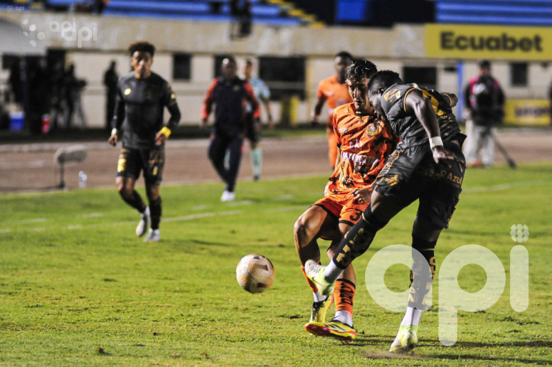 El naranja lojano firme en zona alta