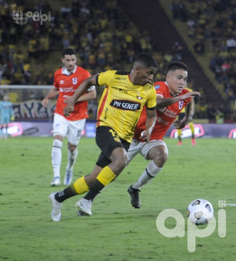 Católica resta puntos al ídolo en Guayaquil