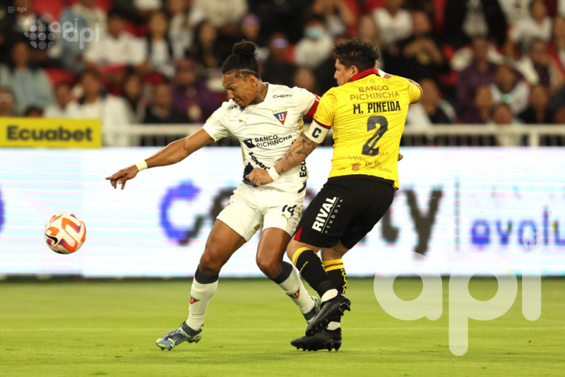 La U atrapa al ídolo y va por IDV
