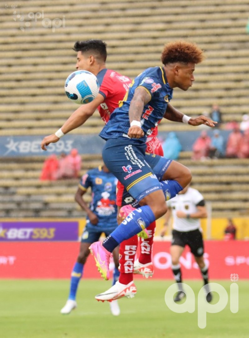 Criollos, invictos a puro empate, frenan al Cetáceo