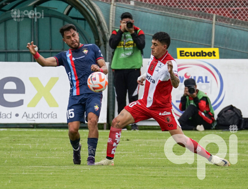 Técnico U. iguala en cero con El Nacional