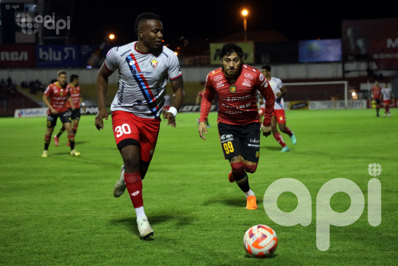 Dep. Cuenca se pasea 5-0 sobre El Nacional