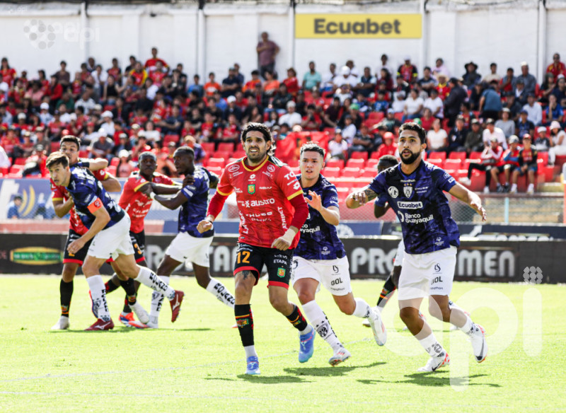 Independiente se toma 2-0 a Dep. Cuenca