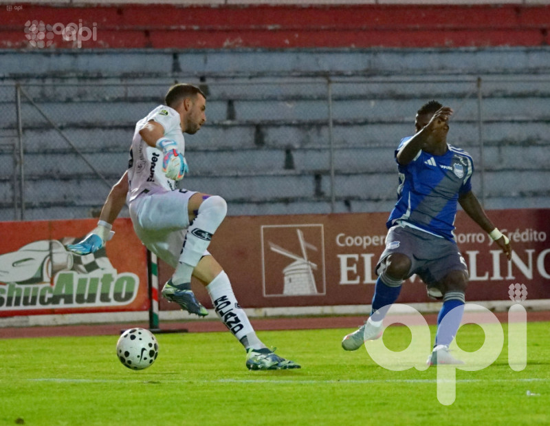 Mushuc Runa ubica 2-0 a Emelec