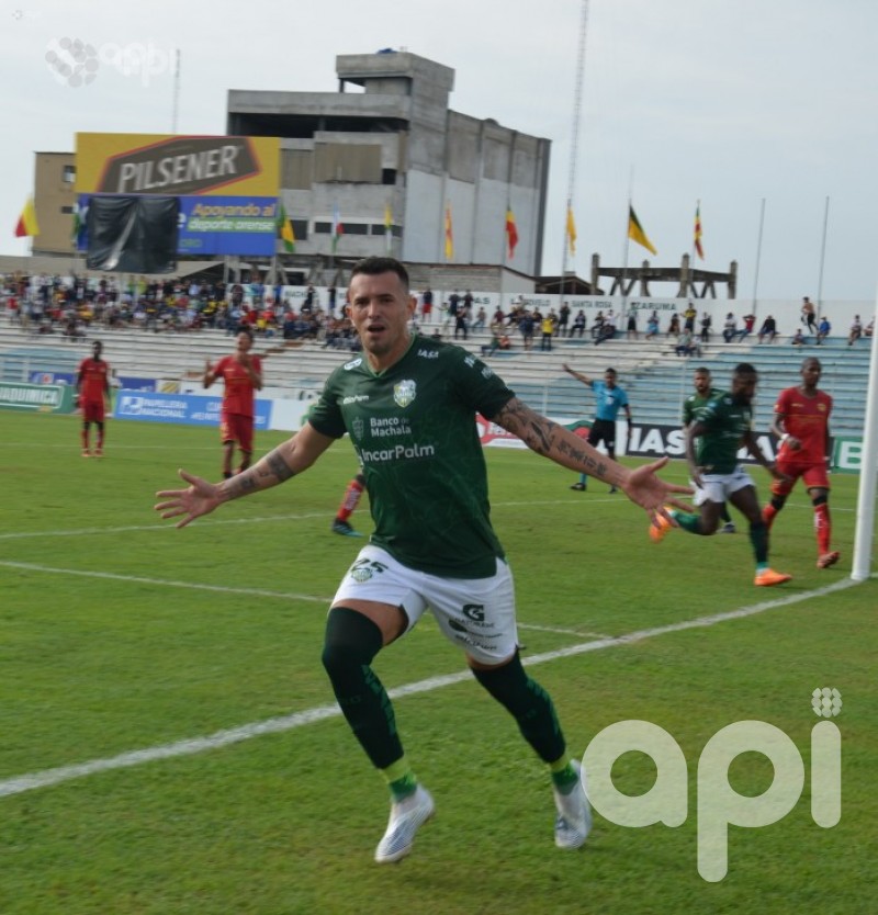 Triplete paraguayo para la victoria fronteriza