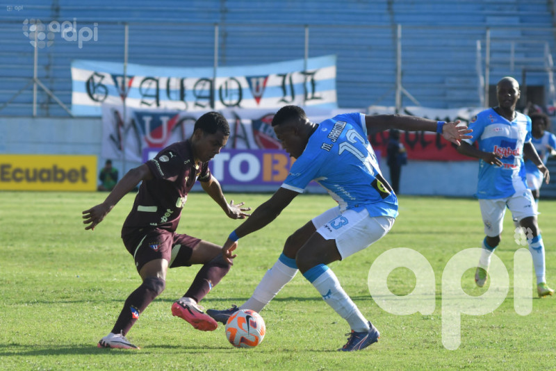 Manta iguala 1-1 con Liga de Quito