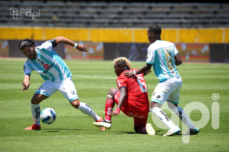 El Nacional doblegó 2-1 a Cumbayá