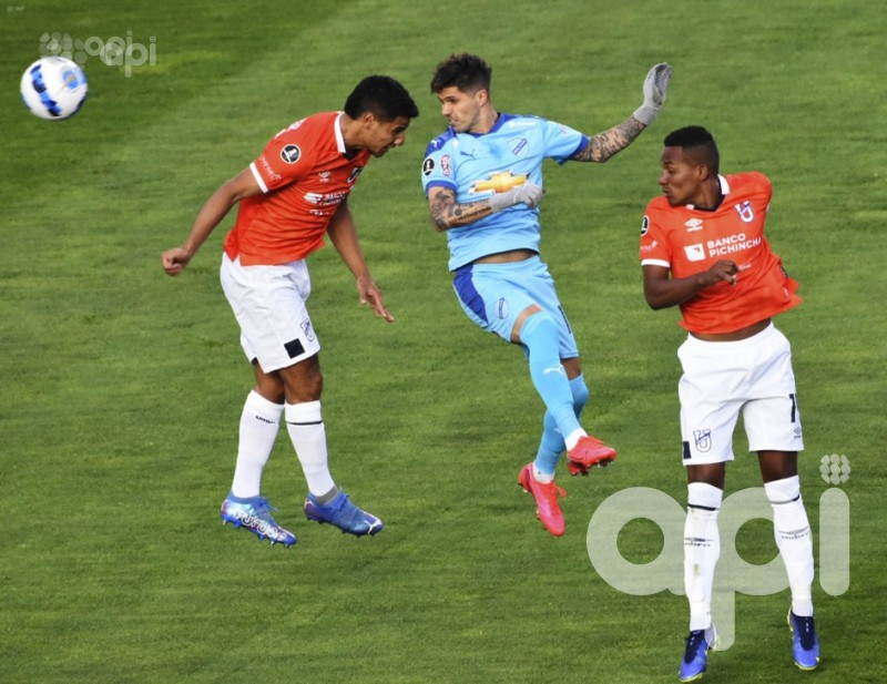Llave abierta entre Bolívar y Universidad Católica  en Libertadores