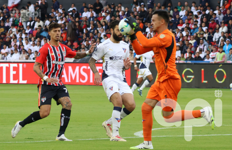 Liga de Quito aventaja 2-0 a Sao Paulo en Libertadores