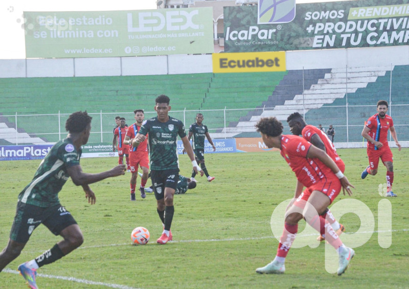 Orense reparte honores 1-1 con El Nacional