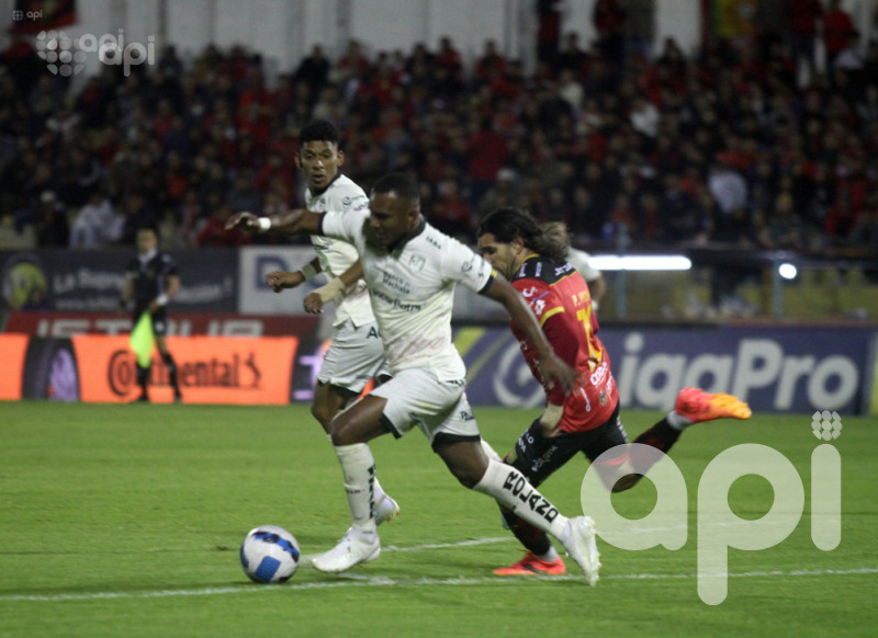 Orense liquida de visitante 2-1 a D. Cuenca