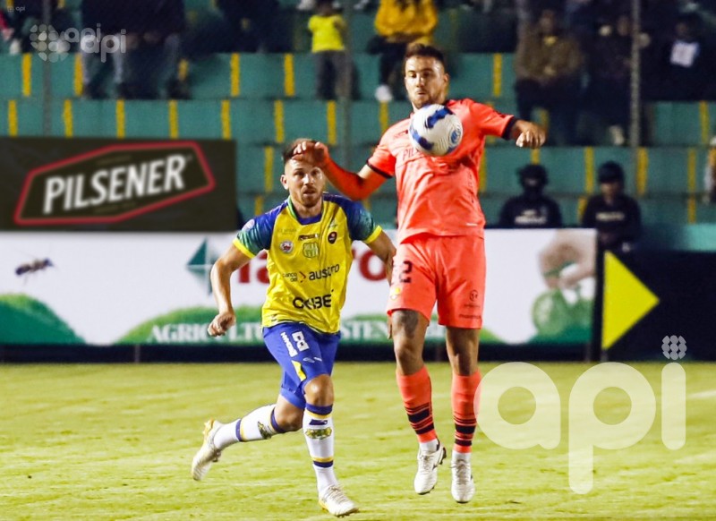 Gualaceo madruga 2-1 a Barcelona en Azogues