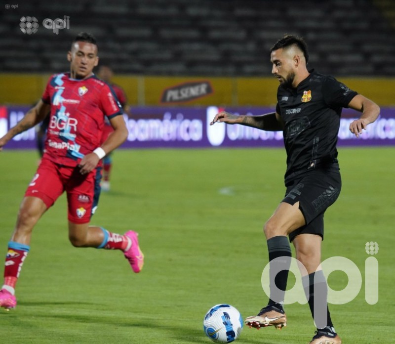 El Nacional blanquea 4-1 a Barcelona en el Atahualpa