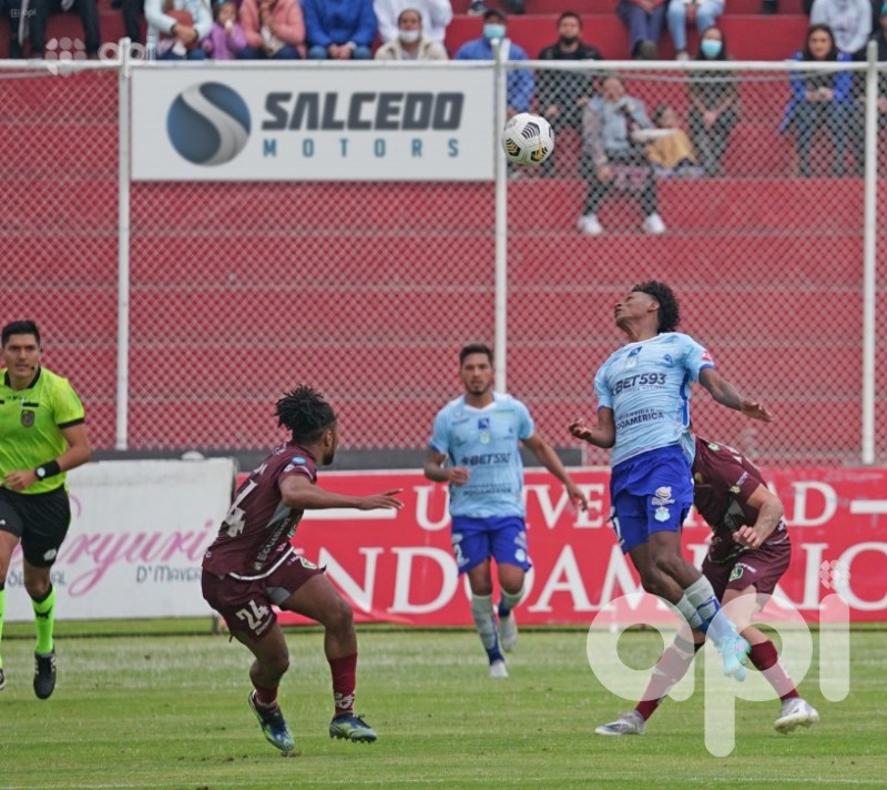 Macará supera 3-0 a Mushuc Runa