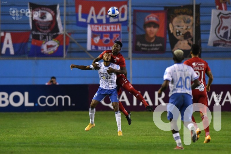 El 9 de Octubre vence 3-2 al DIM en Sudamericana 