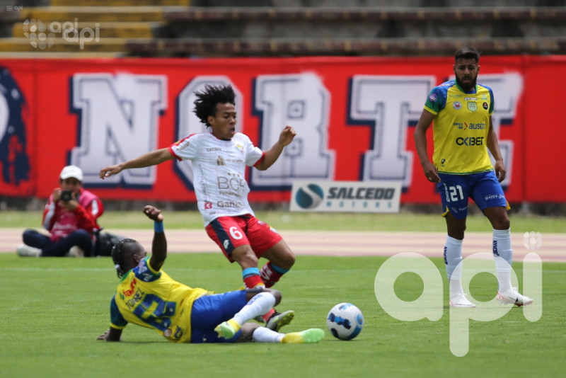 Bitri firme a Libertadores y Guala luce a descenso