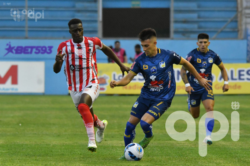 Delfín resigna empate 2-2 con Técnico U.
