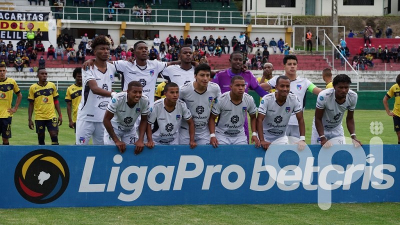 Imbabura pincha en Ibarra ante Olmedo pero domina el ascenso