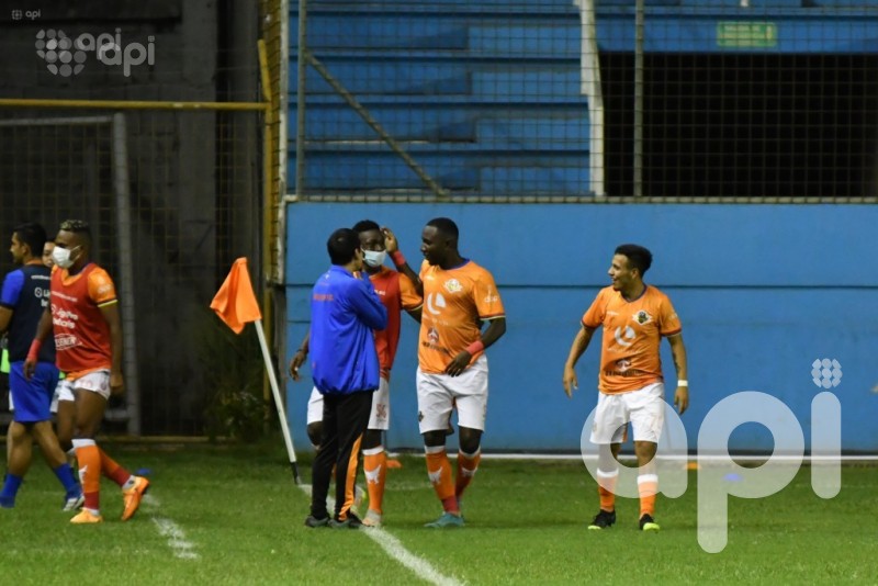 Libertad lojano quita el tercer lugar a Independiente J. en la B