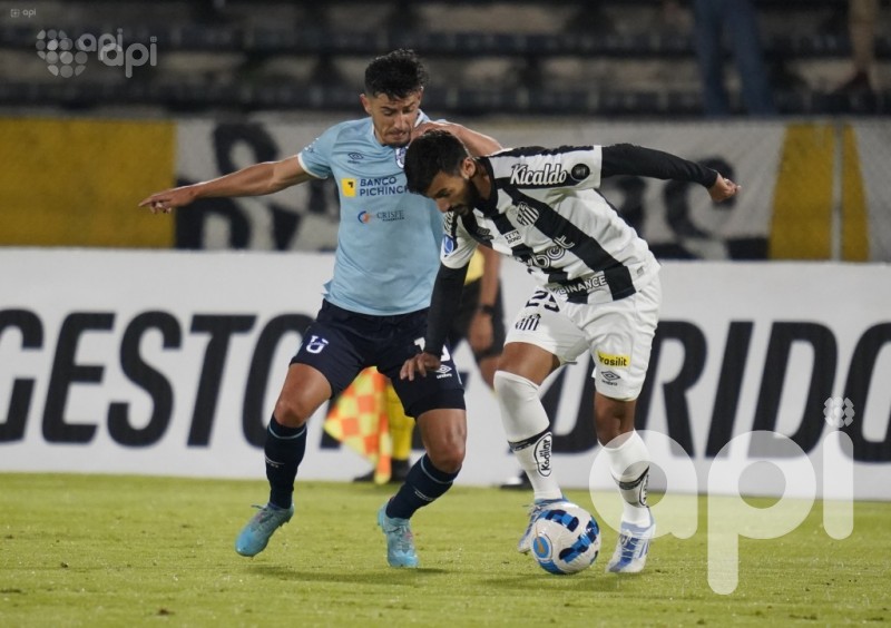 Santos liquida 1-0 a U. Católica en Quito