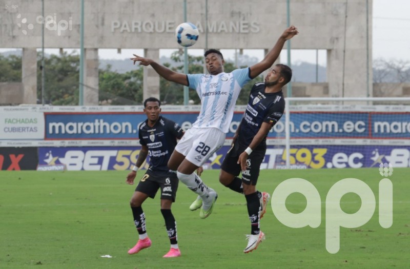 IDV escolta y el City se hunde