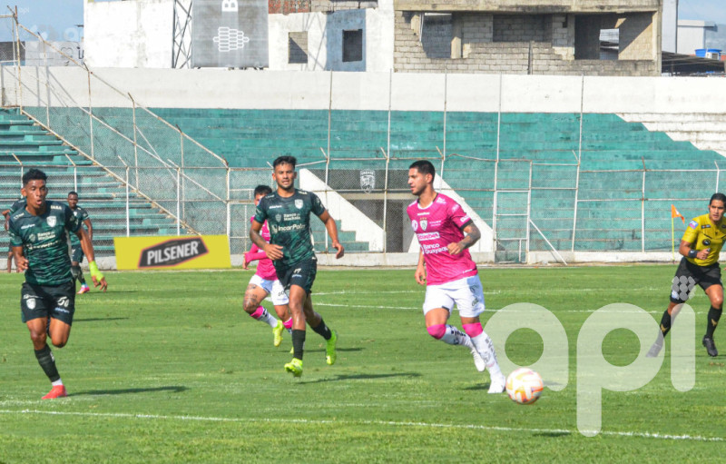 IDV remonta 2-1 a Orense en Machala