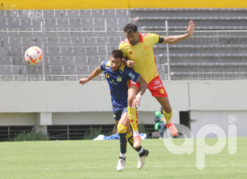 Papá Aucas sube como la espuma