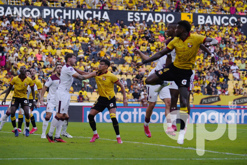 Barcelona se impone 2-1 sobre Vinotinto