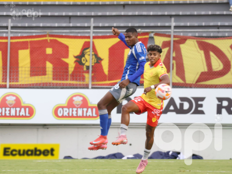 Aucas no pasa del 0-0 ante Emelec