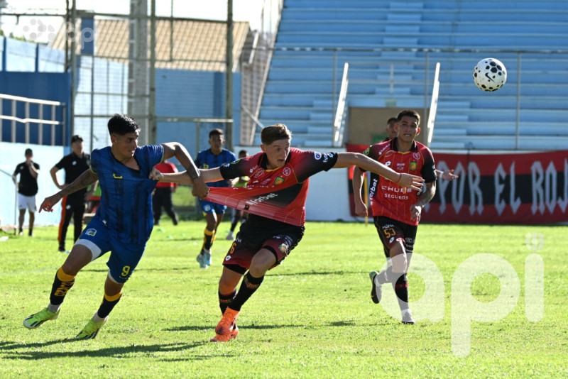 Delfín pesca 1-0 al Cuenca en el Jocay