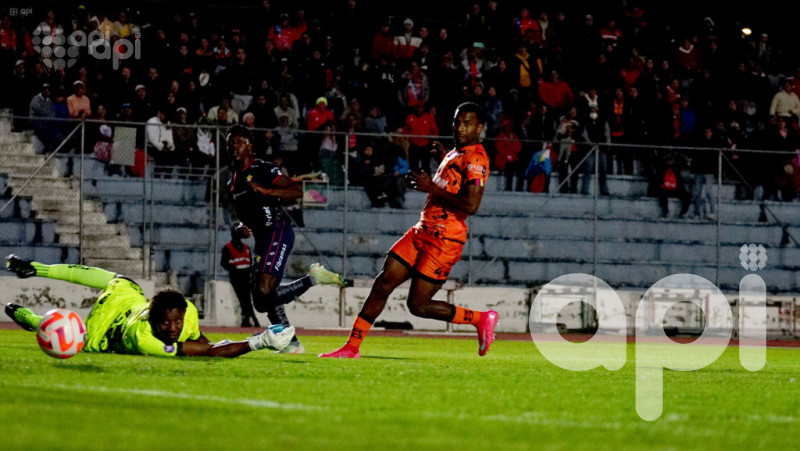 El lojano perdona y el criollo despierta