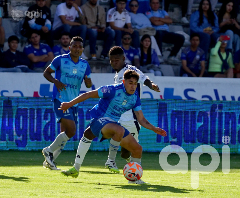 El ídolo celeste pugna por Sudamericana