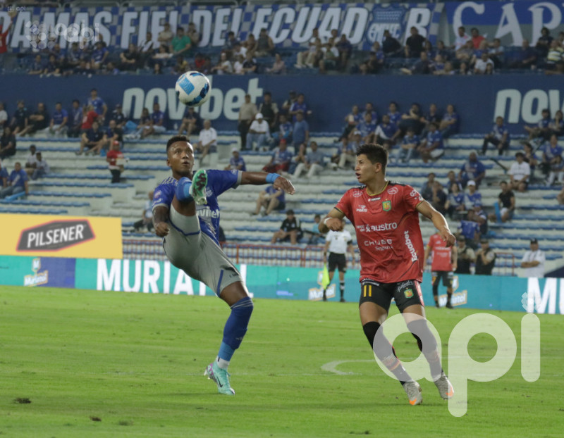 Emelec se despide con 2-1 ante Deportivo Cuenca