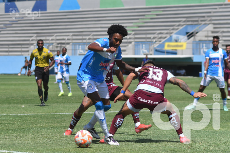 Ídolo celeste cierra fortalecido y atunero en caída libre