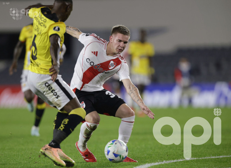 River Plate marca 0-0 con Barcelona en Argentina