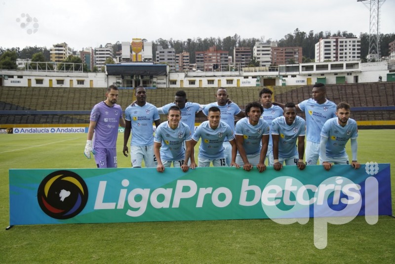 Católica espera por el campeón IDV en Sábado de Gloria