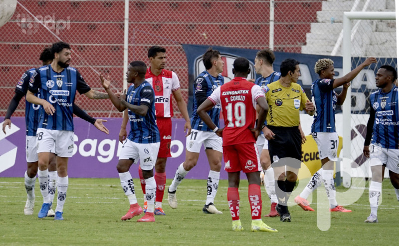 Del Valle a la caza del puntero