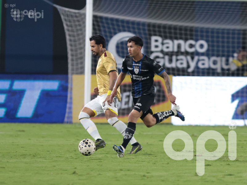 Independiente imparable puntero