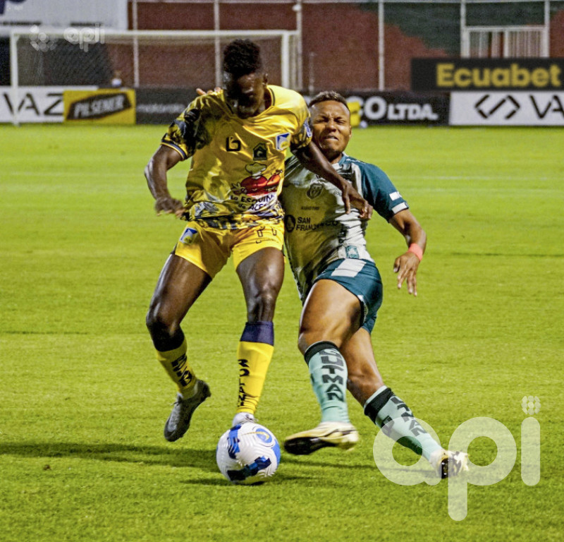 El Cetáceo deja el pozo y pasa a Cumbayá e Imbaburaura